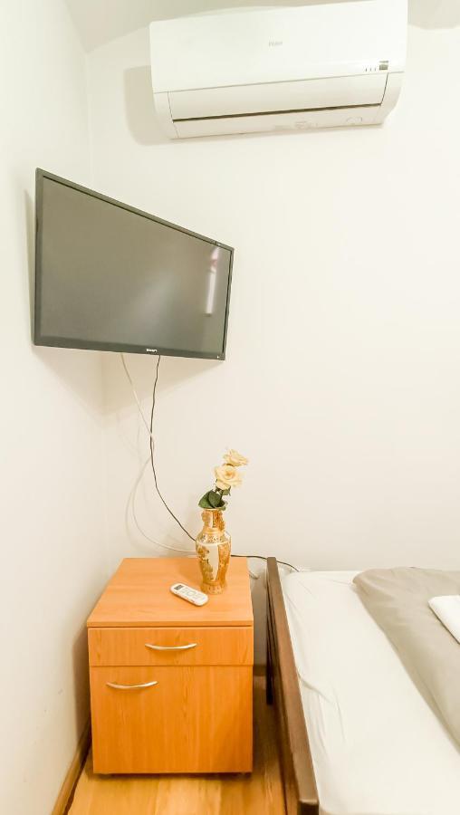 Bascarsija Guesthouse - Private Bath, Tv & Aircon SJJ Exterior foto
